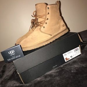 Men’s ugg boots size 11